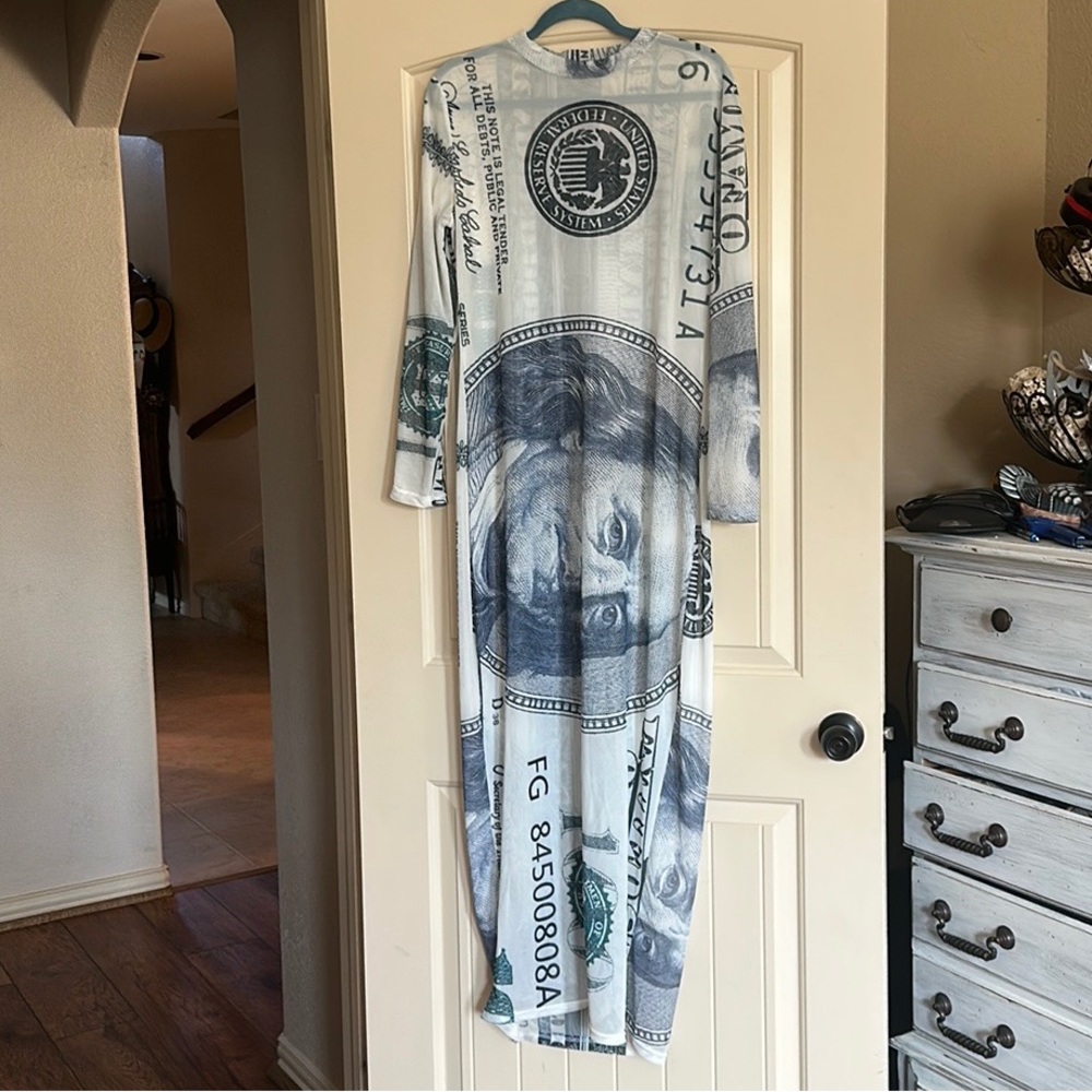 Money dress